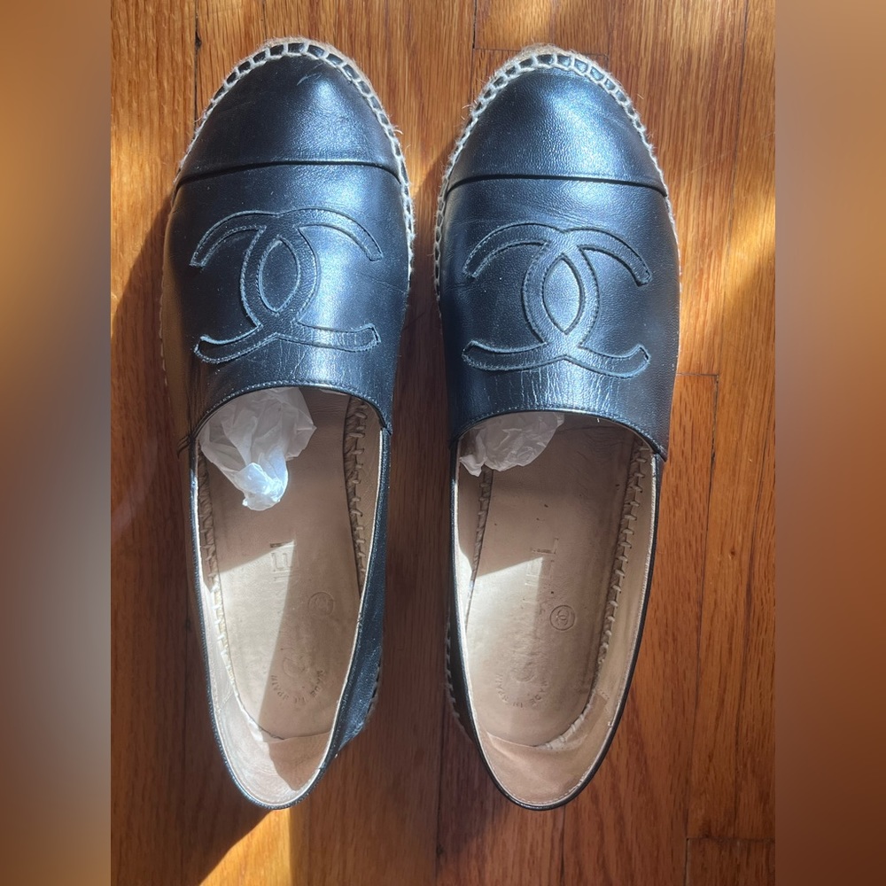 Chanel Lambskin Espadrilles 38 Black - Picture 1 of 13